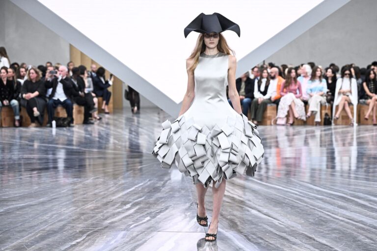 Dior Celebrates Spring Lifestyle in Paris With Anderson’s Second Womenswear Show