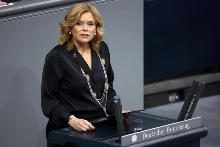 Germany Suspects Russian Cyber Campaign Targeting Politicians, Diplomats, and Journalists