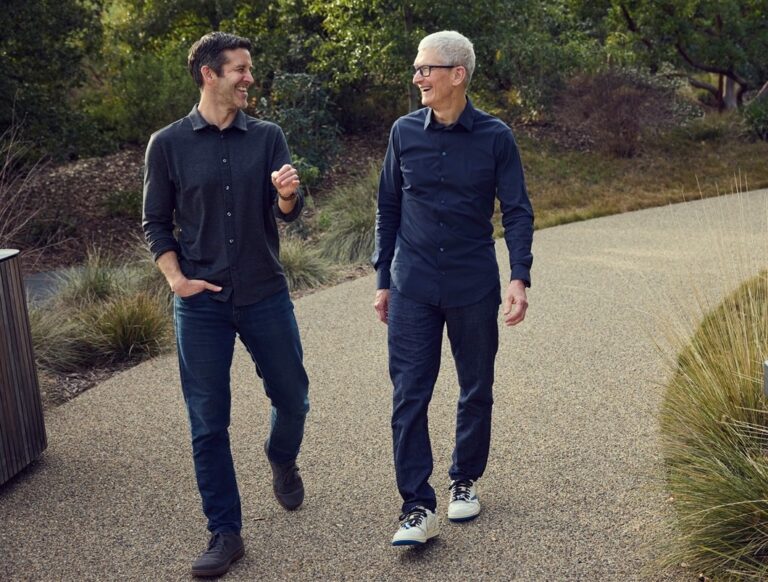 Apple Announces Major Leadership Shake-Up: Tim Cook to Become Executive Chairman, John Ternus Named CEO