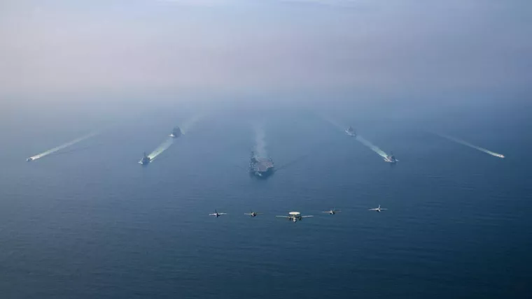 Inferno in the Gulf: U.S. Naval Strikes and Iranian Missiles Ignite a New Energy Crisis