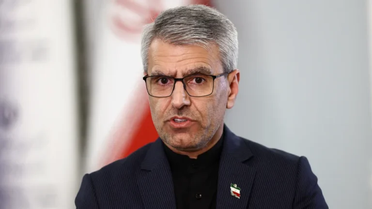 US-Iran Deal Hangs in Balance as Secret 14-Point Proposal Raises Hopes of Ending Conflict