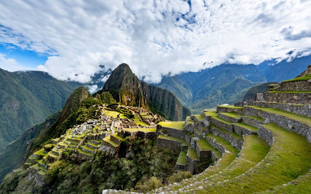 Gateway to the Andes: £500 Million Airport Set to Transform Access to Machu Picchu