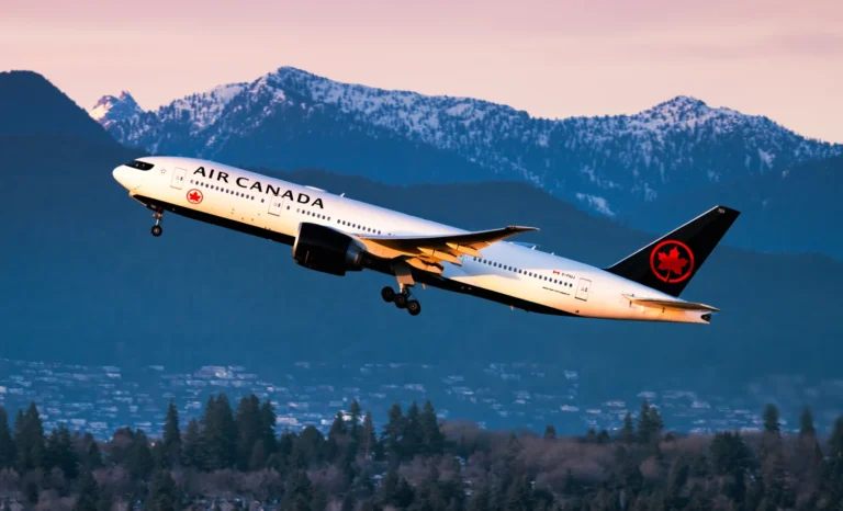 Former Air Canada Pilot Accused of Using Fake Licence for 17 Years, Faces Fraud and Forgery Charges