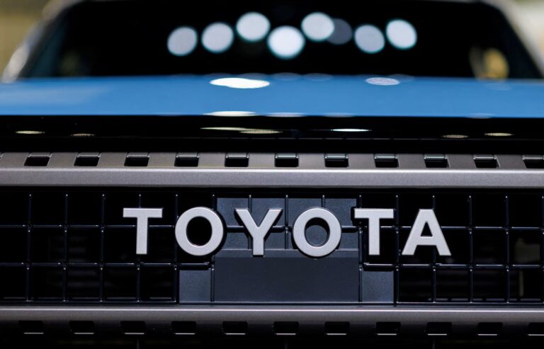 Toyota Shareholders Back Leadership Team as Automaker Strengthens Global Market Position