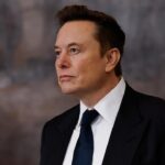 Musk Drops Below Trillion-Dollar Mark After Tech Stock Slide