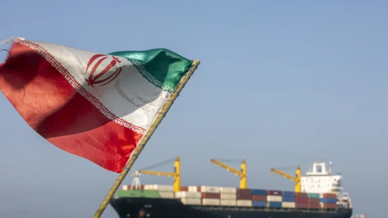 US, Iran Unveil Peace Framework Deal, Clearing Path for Reopening of Strait of Hormuz