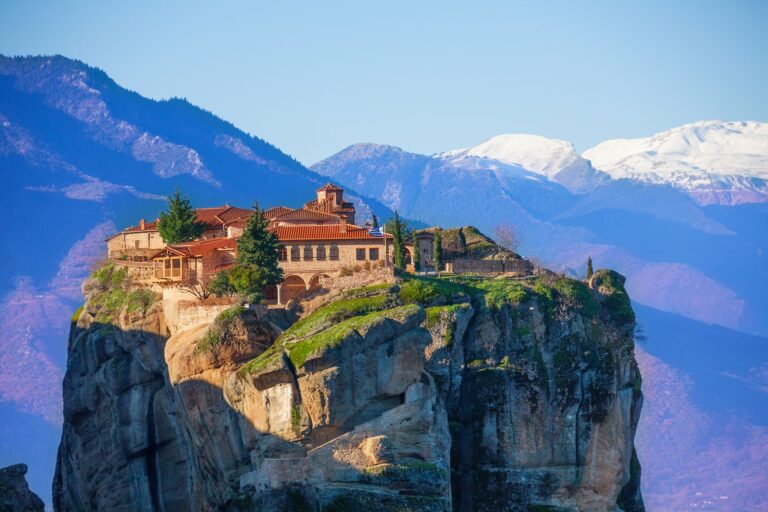 Travelers Turn to Greece’s Hidden Sky Monasteries as Meteora Emerges as Europe’s Must-Visit Escape