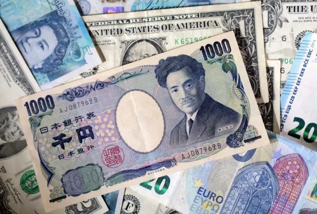 Japan Adopts Surprise Tactics to Counter Yen Speculators as Currency Faces Fresh Pressure