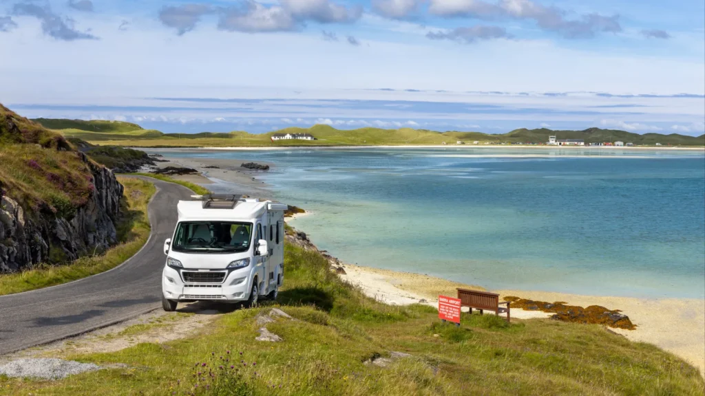 Rising Campervan Tourism Brings Economic Gains and Environmental Challenges to Scotland’s Isle of Skye
