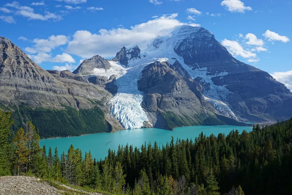 Canada’s Iconic Berg Lake Trail Welcomes Hikers Again with a New Alpine Experience