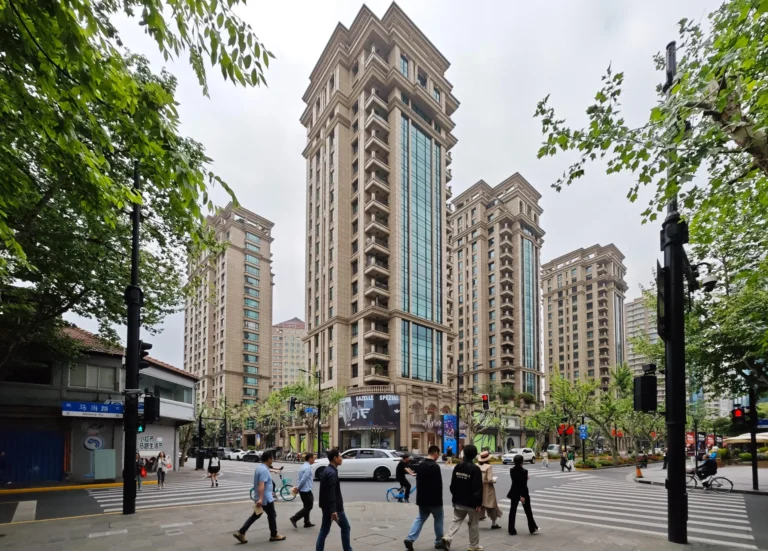 China’s Luxury Housing Market Surges as Tech Wealth Fuels Demand for High-End Homes