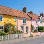 Britain’s Flat Market Struggles as Sellers Face Weak Demand and Falling Prices