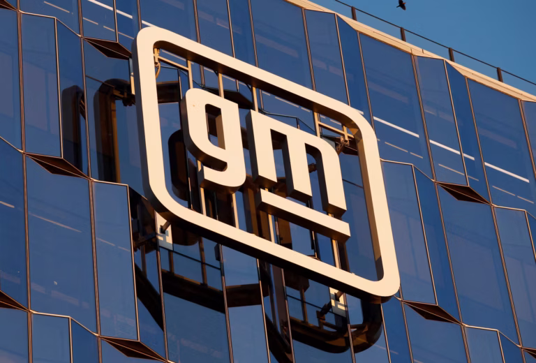 GM Union Deal Would Invest C$1.1 Billion in Canadian Auto Plants Amid U.S. Tariff Pressure