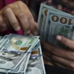 Dollar Holds Near Two-Week High as Warsh Fuels Rate-Hike Bets, Yen Nears 160