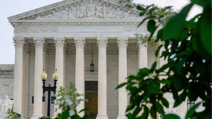 US Supreme Court Blocks Trump’s Mail-In Voting Restrictions Ahead of Midterm Elections