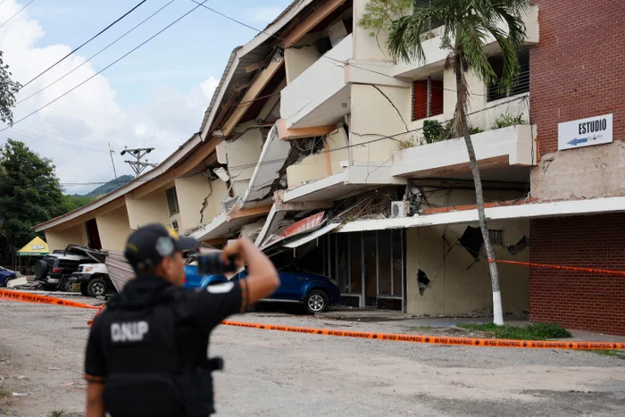 Powerful 7.7-Magnitude Earthquake Rocks Panama, Damaging Buildings and Triggering Mass Evacuations