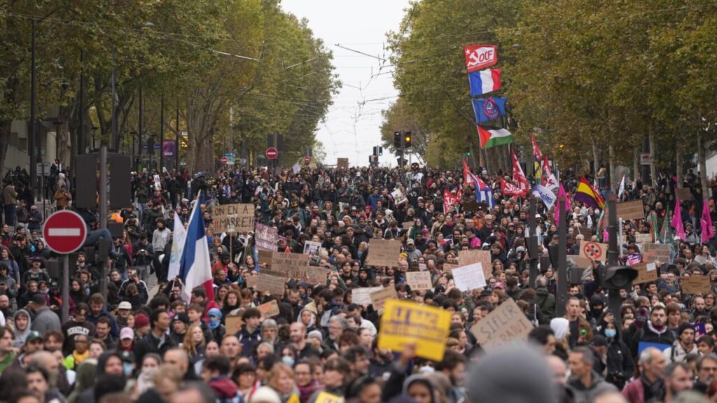 France on the Brink: Nearly 1,000 Arrested as Mass Protests Expose a Deepening Crisis of Leadership